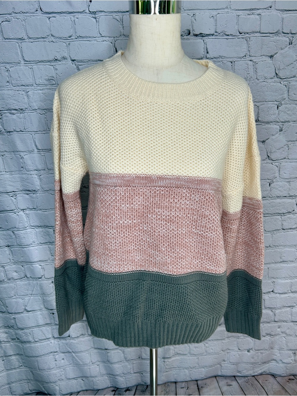 Womens Medium Colorblock Sweater Cream Blush Pink Gray Textured Knit Pullover - Picture 1 of 6